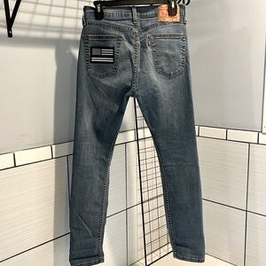 Levi’s 510 Slim Fit Jeans with Blue flag patch W29, L30
